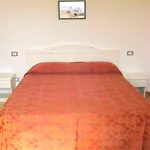 Isa-villas With Shared Pool In Just 500 Meters From The Sea كوستا ري