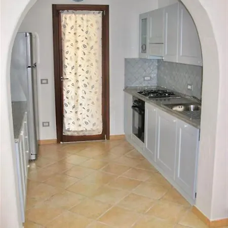 Isa-villas With Shared Pool In Just 500 Meters From The Sea 4*