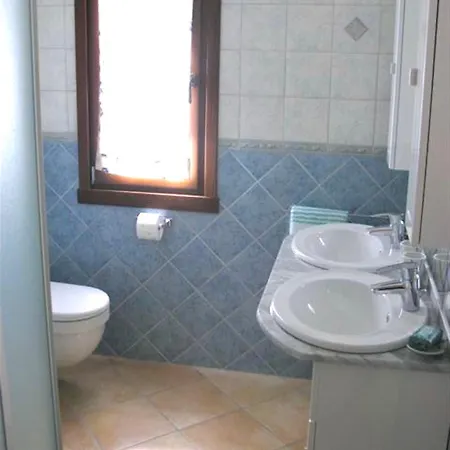 Isa-villas With Shared Pool In Just 500 Meters From The Sea Aparthotel Costa Rei