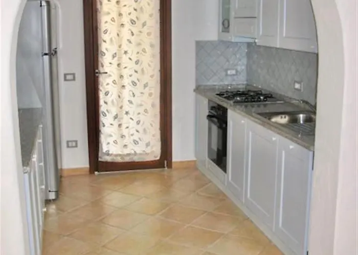 Isa-villas With Shared Pool In Just 500 Meters From The Sea 4*