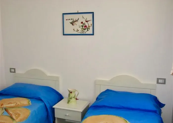 Isa-villas With Shared Pool In Just 500 Meters From The Sea Apartmanhotel Costa Rei
