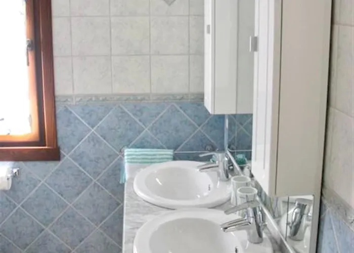 Apartmanhotel Isa-villas With Shared Pool In Just 500 Meters From The Sea Costa Rei